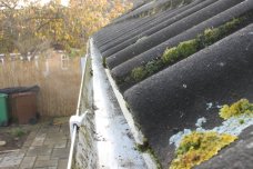 Gutter Cleaning Image
